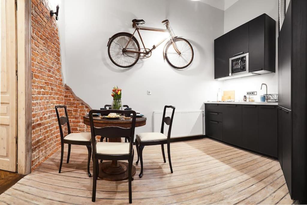 Househost Apartment: Jozefa Dietla 73/7 Krakow Ngoại thất bức ảnh