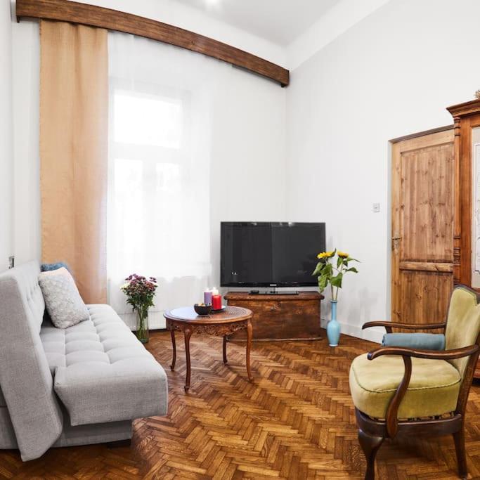 Househost Apartment: Jozefa Dietla 73/7 Krakow Ngoại thất bức ảnh